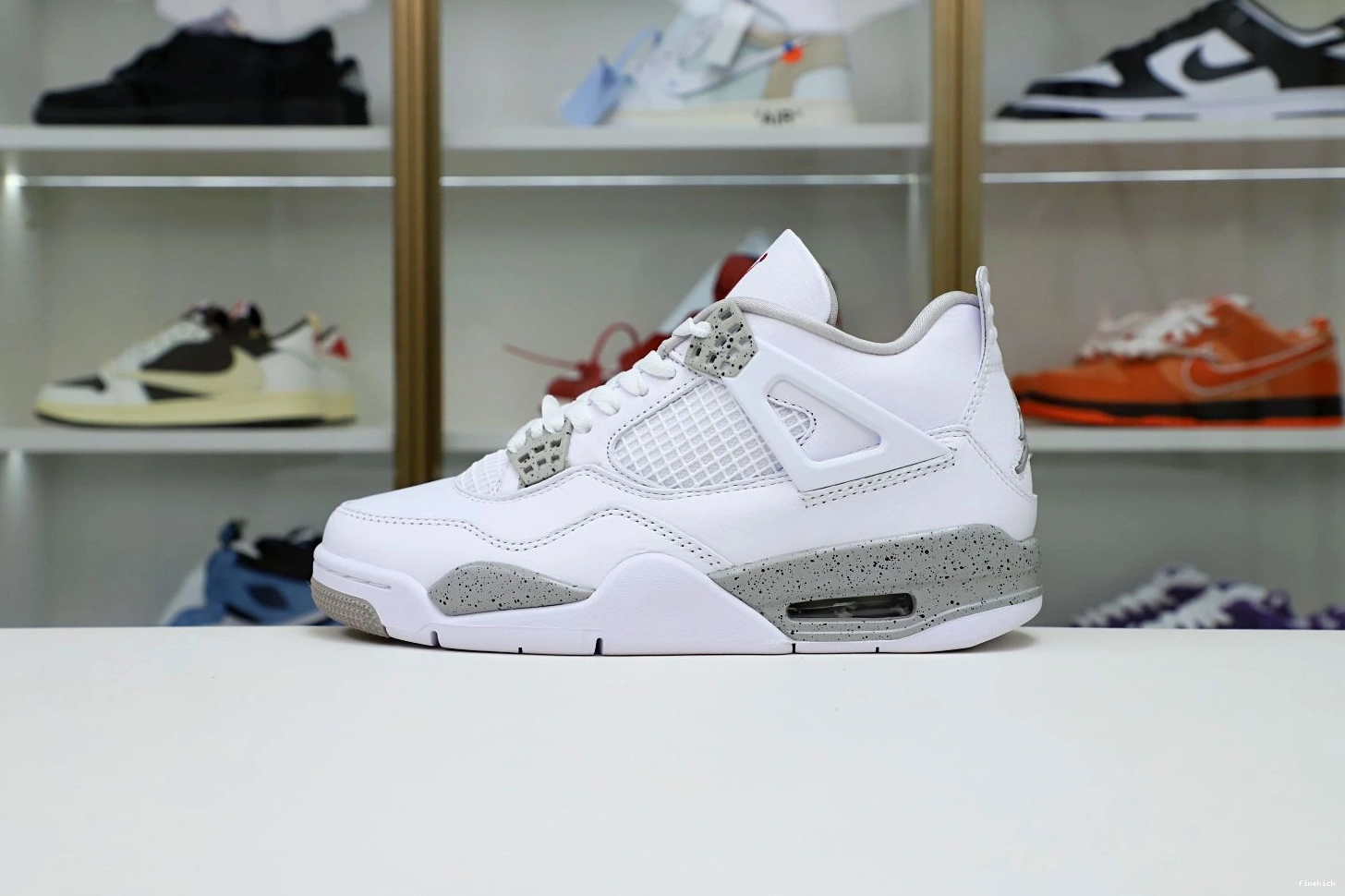 4 JORDAN 'WHITE OREO' RETRO AIR 0725